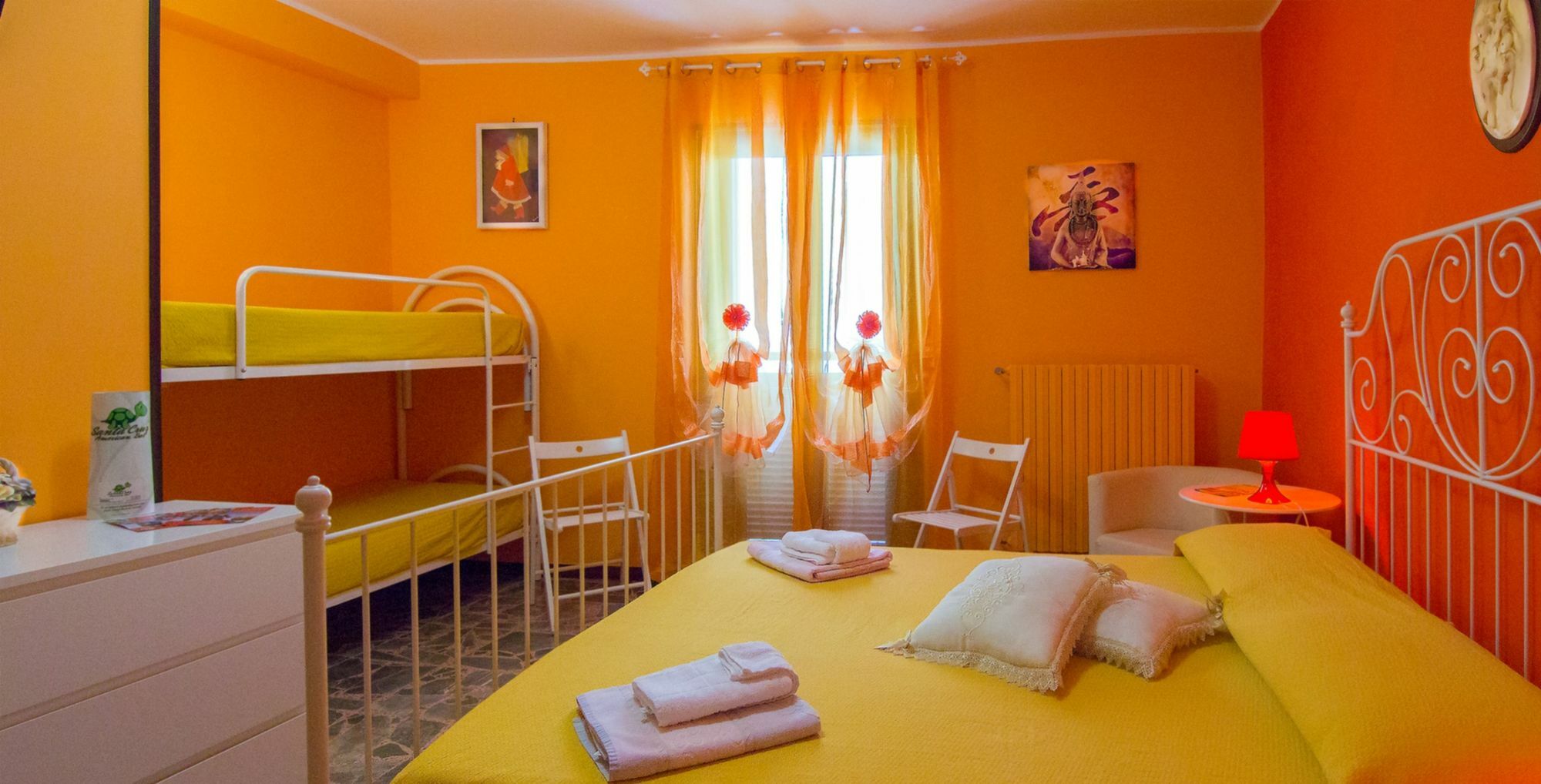 B&B Eraclio Suite 바를레타 외부 사진